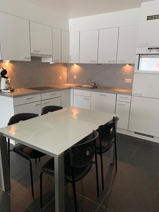 Het Perfecte Familieappartement Voor Jong En Oud! นิวว์ปอร์ท ภายนอก รูปภาพ
